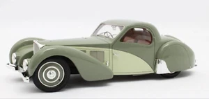 Matrix Resin Model Car 1/18 Bugatti T57 SC Atalante verte 2 tons 1937 - Picture 1 of 4