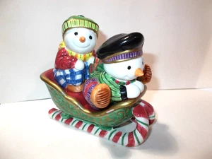 Fitz and Floyd Essentials Snow Guys Schneemannschlitten Salz & Pfefferstreuer mit Box * - Bild 1 von 16