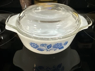 VTG Anchor Hocking Fire King Blue Cornflower #472 w Lid - Image 1 of 4