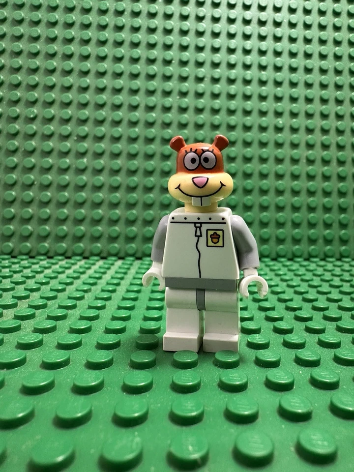 LEGO Sandy Cheeks astronaut minifigure Spongebob 3831 - Image 1 of 1