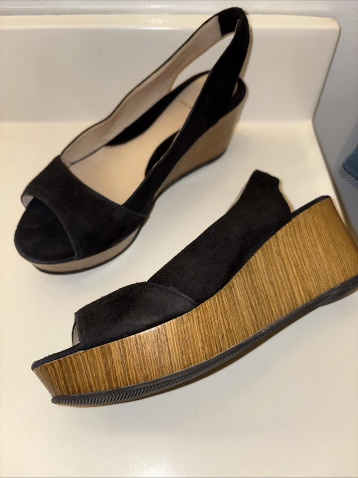 Sandalias Fendi Plataforma Gamuza Negras Punta Abierta Mules Hechas en Italia Talla 37 Foto 1 de 4