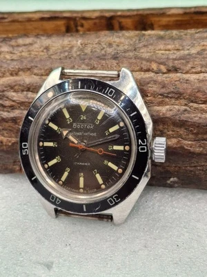 Часы-амфибия Vostok 200 м. - Изображение 1 из 4