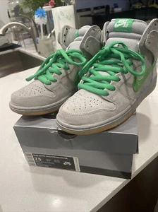 Size 7.5- Nike SB Dunk High Silver Box 2016 ALL OG - Picture 1 of 12