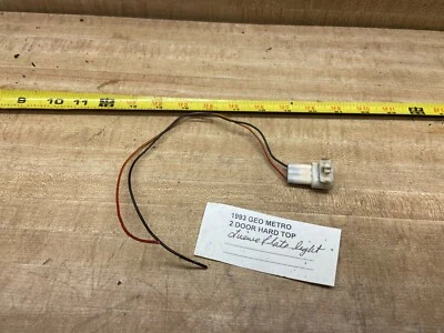 1992-1994 METRO LICENSE PLATE LIGHT WIRING CONNECTOR PIGTAIL 1993 - Image 1 of 4
