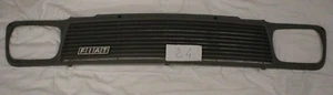 GRIGLIA - MASCHERINA ANTERIORE FIAT 127 TOP COLORE GRIGIO - Picture 1 of 1