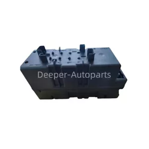 For 03-12 Mercedes R230 SL550 SL55 AMG Door Locking Vacuum Pump 2308000548 - Picture 1 of 2