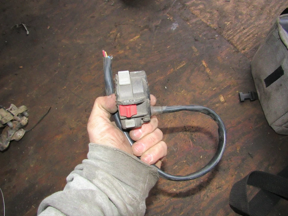 Yamaha YFM350 1998 Big Bear 2x2 interruptor izquierdo encendido apagado luces de arranque Foto 1 de 1