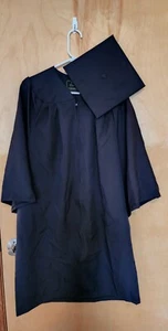Cap & Kleid schwarz Gr. 4'9-4'11 Abitur Junior High Grundschule 2022 - Bild 1 von 5