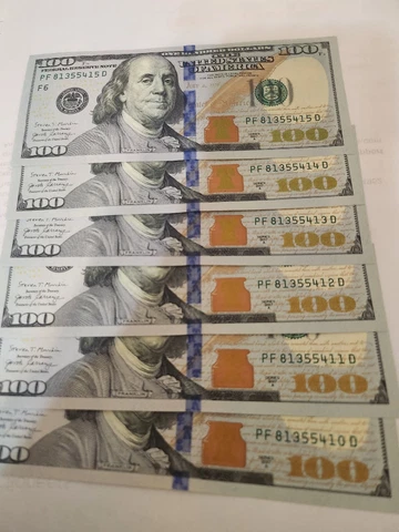 (1) 100 Dollar Bills Series 2017 A  **RARE** Perfect! 6 Consecutive Numbers Cover