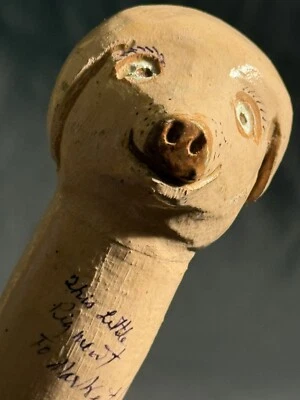 Bastón de cerdo pintado tallado arte popular vintage Foto 1 de 4