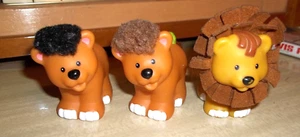 3 Fisher Price Little People 2005 Touch & Feel Lions - Picture 1 of 3