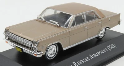 MODELLINO AUTO EPOCA STATICO RENAULT IKA RAMBLER AMBASSADOR 1965 ORO SCALA 1/43 - Immagine 1 di 3