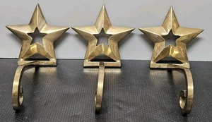 3x Porta Calze/Appendiabiti Natalizio Vintage OTTONE Stella Ritagli Braccio Lungo 7,75" - Foto 1 di 16