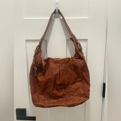 Bolso Hobo Fossil De Colección Cuero Marrón Latón Herrajes Cierre de Cremallera Foto 1 de 4