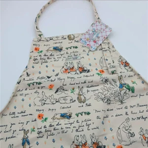 BRAND NEW Cath Kidston Easy to Adjust Apron PETER RABBIT WHITE - Picture 1 of 1