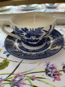 Vintage Teacup Candle - Picture 1 of 5