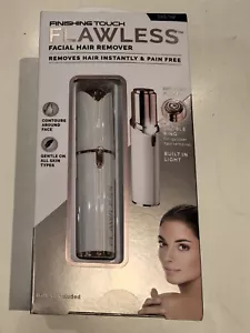 Finishing Touch Flawless Facial Hair Remover v2 Removes Hair Instantly Pain Free - Picture 1 of 2