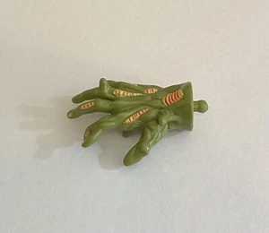Vintage Playmates The Savage Dragon Battle Damage Dragon Action Figure Arm Part - Picture 1 of 2