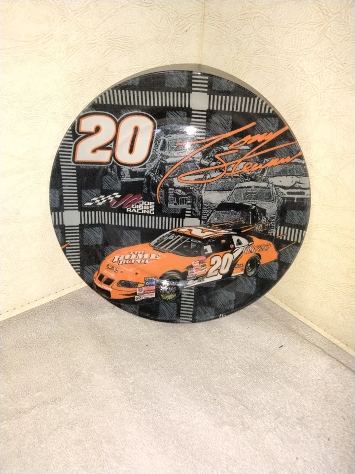 TONY STEWART #20 8" PLATO NASCAR COLECCIONABLE Foto 1 de 3
