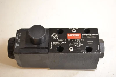 VICKERS by Danfoss Solenoid Valve DG4V-3-2A-M-U-B6-60 507833 - Image 1 of 4