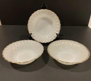 Anchor Hocking Fire King Bowls Shell Swirl White Gold Rim VTG Set of 3 - Picture 1 of 5