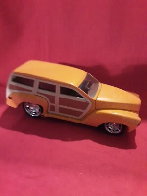 Classic Metal Works Hawk Ford Willy Diecast Car 1:24 - Image 1 of 4