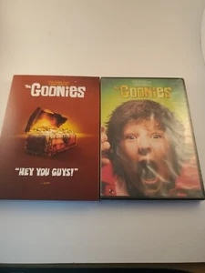 * OOP * Richard Donner's GOONIES - Josh Brolin - RARE SLIPCOVER SEALED - Picture 1 of 4