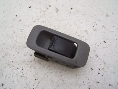 Переключатель стеклоподъемника задней двери Suzuki Grand Vitara XL-7 в сборе (2002-2005) - Изображение 1 из 3