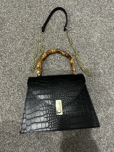 Elizabeth James Black Croc Embossed leather bag, bamboo Handle And Gold Chain - Picture 1 of 7