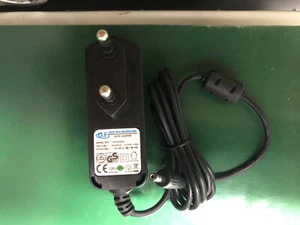 Good Year Technologies GA 050020(E) Schaltnetzteil 230V 5V 2A - Bild 1 von 2