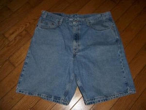 LEVI'S 550 RELAXED FIT DENIM JEAN SHORTS 40" W MEDIUM BLUE - Picture 1 of 3