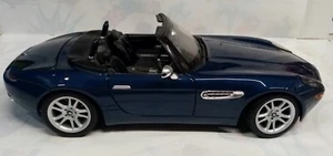 MAISTO 1/18 BMW Z8 BLUE - Imagen 1 de 5