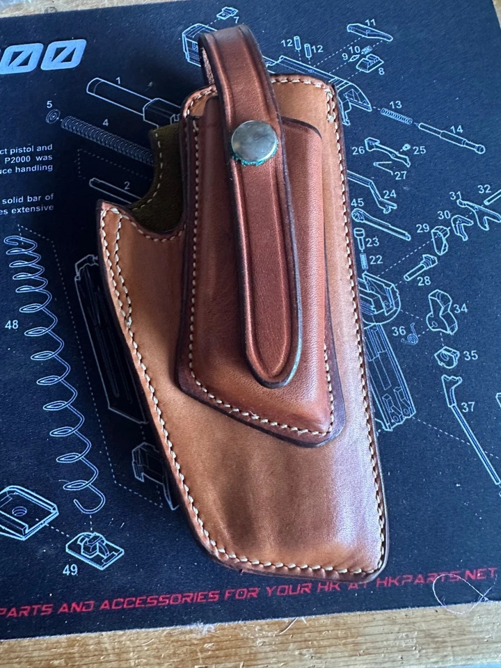 Vintage SAFARILAND #75 Leather Holster Browning 9mm Right-handed w/Knife Mint OW - Image 1 of 4
