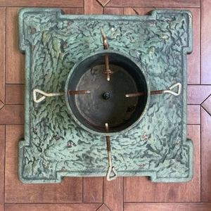 Vintage Green Cast Iron 17” X 17”Christmas Tree Stand Holly And berry - Picture 1 of 4