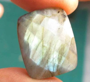 26.30 Ct CUSHION CUT LABRADORITE RAINBOW EFFECT AAA 1 PIECE - Picture 1 of 2