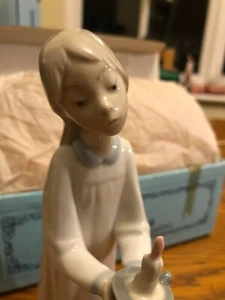 Lladro figure, Retired,  in Original Box 4868 ~ Girl with Candle - Picture 1 of 12