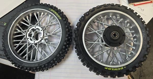 Losi Promoto Rear Dunlop Tire & Wheel & Hub and Front wheel and tire - Picture 1 of 2