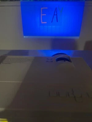 VANKYO Leisure 3 1080P Mini Projector Video Home Theater Cinema 200'' Display - Image 1 of 4