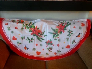Christmas Round 60" Tablecloth, Poinsettias, Holly, Pinecones, birds, Red Border - Picture 1 of 4