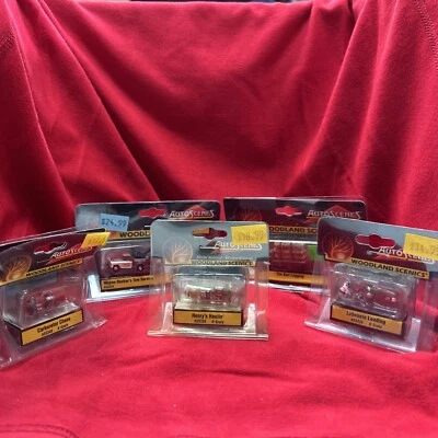 Woodland Scenics AutoScenes&Buildings 5 Car Lot - Image 1 of 4