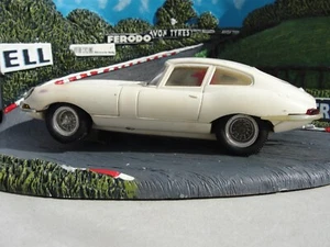1960'S SCALEXTRIC SPANISH E TYPE JAGUAR WHITE C34 1:32 SLOT USED UNBOXED - Picture 1 of 8