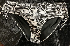 NEW women’s size 3X Time and Tru bikini swim bottoms zebra print mid-rise - Picture 1 of 5