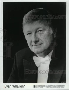 Foto de prensa 1993 Columbus City Orchestra director Even Whallon - syp29770 - Imagen 1 de 2