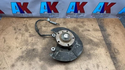 BMW E36 318 323 325 328 FRONT PASSENGER WHEEL HUB KNUCKLE SPINDLE NON-M BEARING - Image 1 of 4