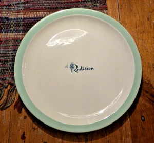 Vintage Advertising Restaurantware Plate RADISSON Hotel, Syracuse, 11-1/2" - Picture 1 of 3