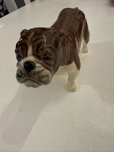 Vintage Adorable Porcelain Creamware BULL DOG Figurine Heredities England #6850M - Picture 1 of 6