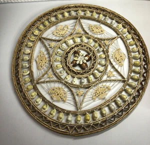 Vintage Woven Round Cane(Ratan) Star Cowrie Shell Wall Hanging Medallion Boho😊 - Picture 1 of 12