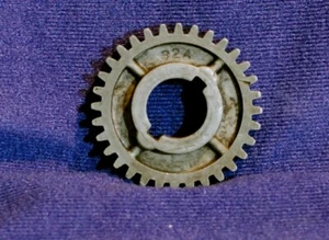 Atlas 10" F Series Lathe Change Gear 32 tooth # 9-101-32A - Picture 1 of 7