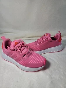 Adidas Women’s Size 9.5 Swift Run Trainers Pink White Athleisure Running Shoe - Picture 1 of 8