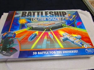 HASBRO Battleship Outer Space: 3D Battle for the Universe Board Game - Picture 1 of 8